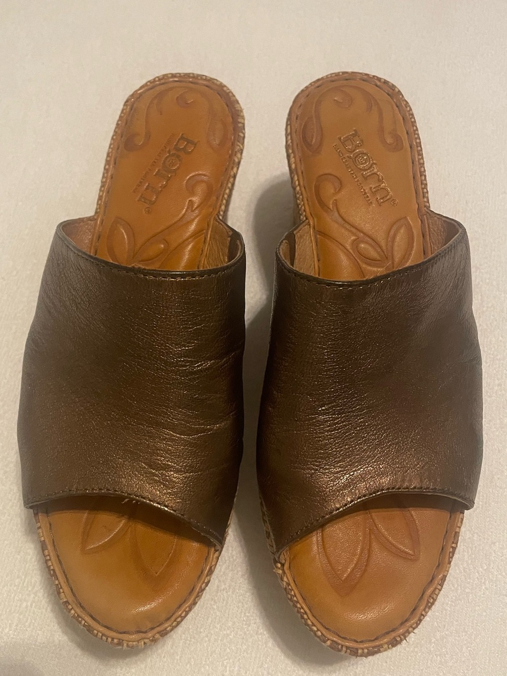 Born Shilo Women's Bronze Brown Leather Slide Wedge Sandals size 6